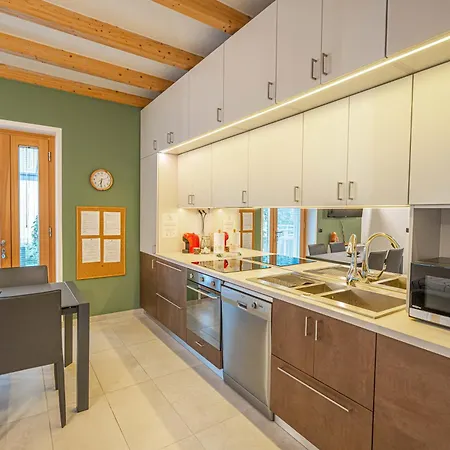 La Raisa Apartment